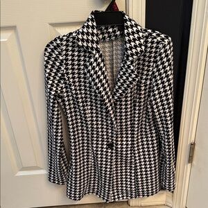 SHEIN Black and White Houndstooth Blazer